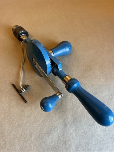 Footprint side handle - footprint, drill