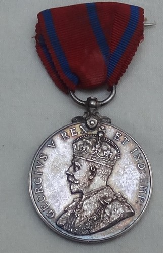 Coronation medal 1911 johns - medal, st
