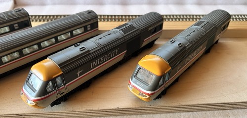 Hornby intercity hst 125 car - intercity,