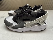 Nike Huarache Trainers size UK