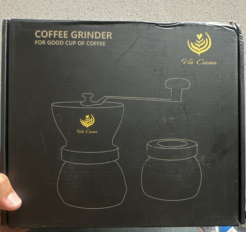Via crema coffee - crema, grinder