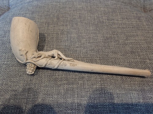 Antique vintage clay pipe - pipe,