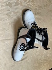 Women’s US L 7 Martens