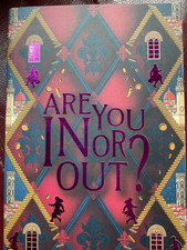 MEDICI HEIST.   by.   CAITLIN SCHNEIDERHAN.    new p/b