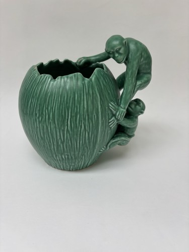 Sylvac climbing monkey - climbing, vase