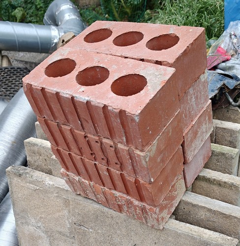Red engineering bricks - bricks, x