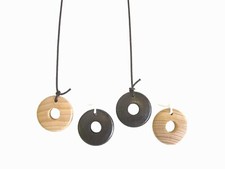 Ring bathroom light cord pull - Natural wood wooden string end - Includes cord