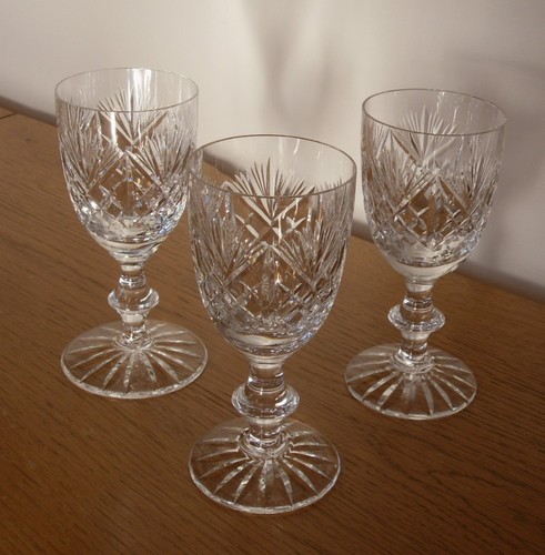 Signed edinburgh crystal - x,