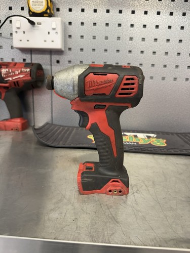Milwaukee impact driver - impact,