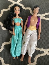 Disney Store The Aladdin and Jasmine Classic Doll 12''