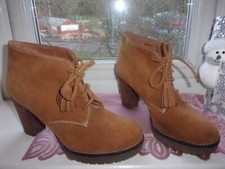 Deena & Ozzy. Stylish Real Suede Camel Boots with RRP £95 UK 7/EU40 Good Condit.