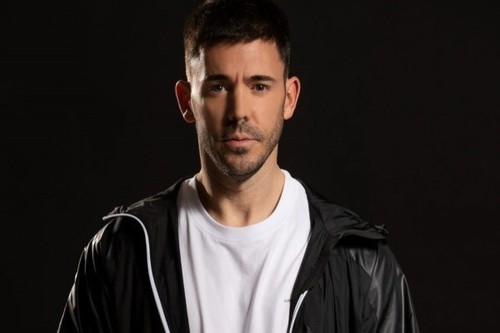 Darren styles live hardstyle - darren,