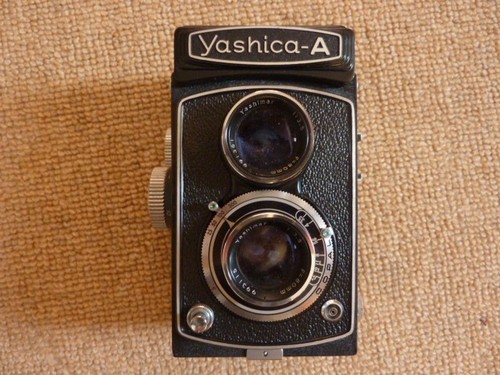 Vintage yashica tlr medium - vintage,