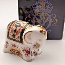 Royal Crown Derby Paperweight