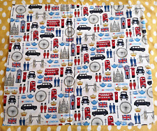 LONDON ICONS MAKOWER HABERDASHERY COTTON FABRIC RED WHITE BLUE FQ 54 w x 48cm d