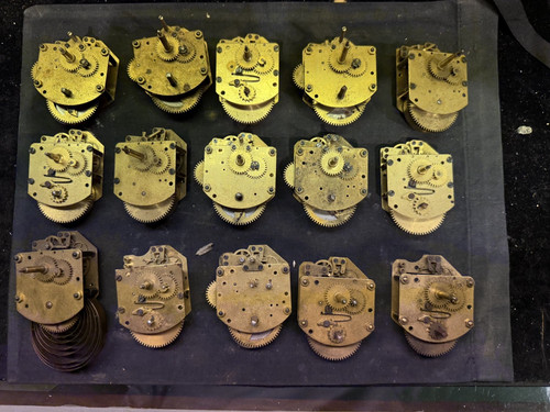 Lot vintage clock - of, 15