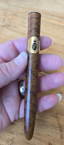 Vintage cigar look - look, brown