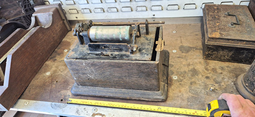 Antique edison standard - edison,