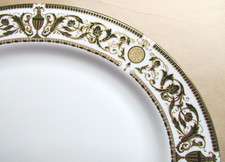 ROYAL WORCESTER WINDSOR PATTERN 13¼" OVAL PLATTER (Ref9730)