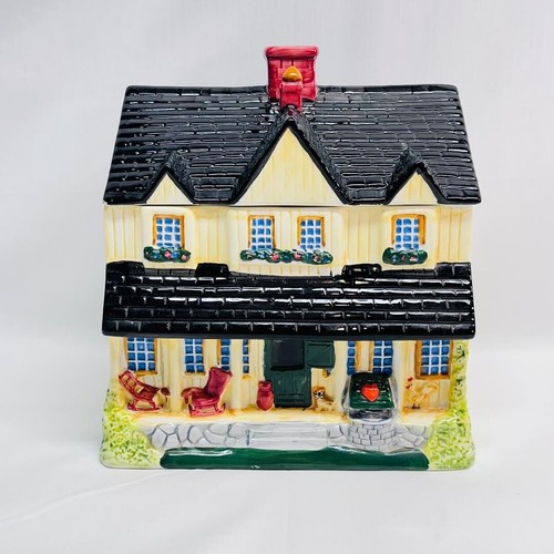 Vtg manor cottage - vtg, cannister