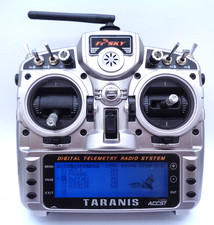 FRSKY TARANIS X9D  TRANSMITTER  MODE 2 LEFT THROTTLE GOOD CONDITION + CASE
