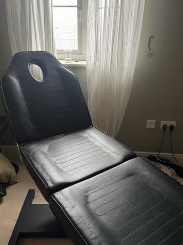Tattoo chair - tattoo,