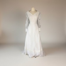 Vintage 70's Victorian Regency