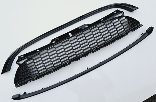 Gloss black grille for - , mini