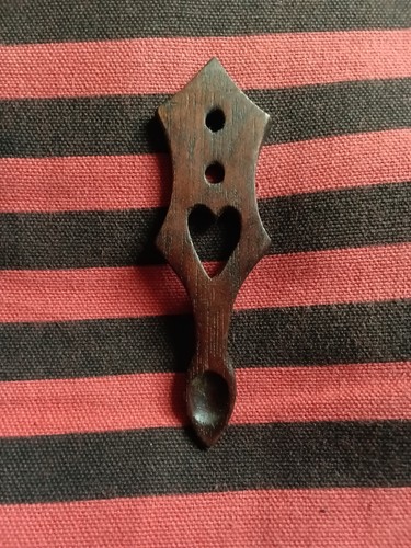 Wooden welsh love spoon - welsh, spoon.