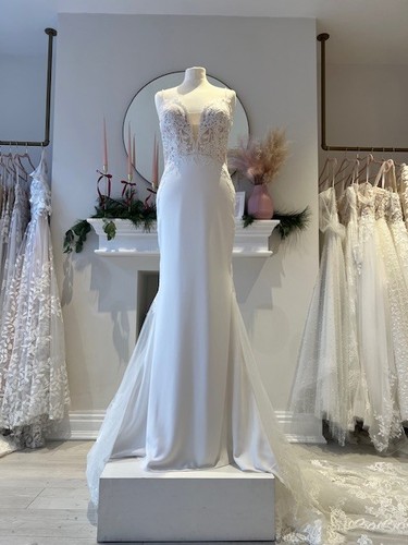 Pronovias izara wedding - izara,