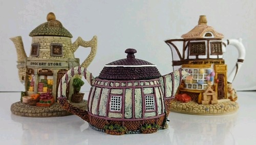 Vintage hometown teapot - vintage,