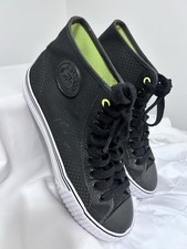 PF-Flyers Hightop  Posture