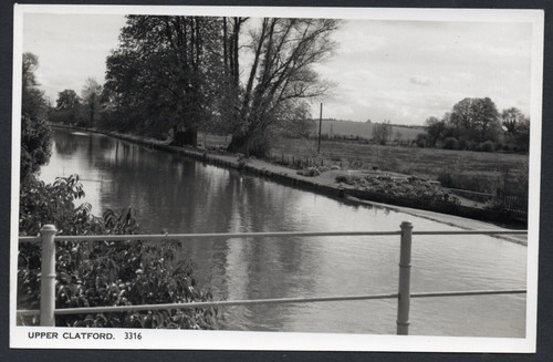 Postcard upper clatford - postcard, nr