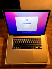 MacBook Pro (Retina, 15-inch, 2015) Quad Core 2.2GHz i7 16GB 256GB NEW BATTERY