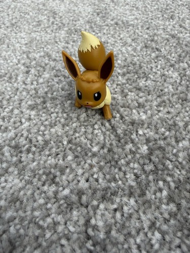 Pokemon eevee jazwares - eevee,