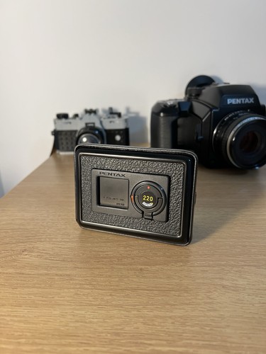Pentax 220 film - back, holder
