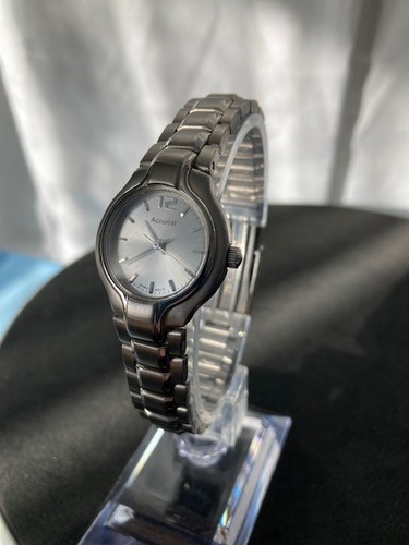 Accurist ladies quartz watch - ladies,