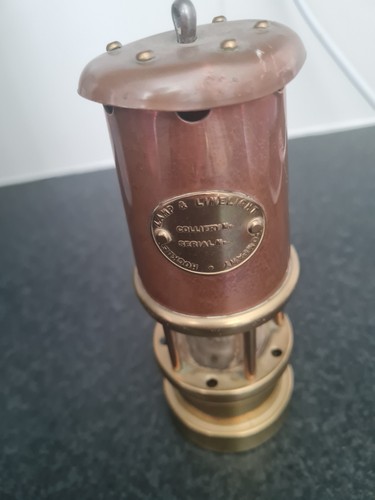 Hockley miners lamp light - ,