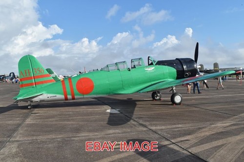Photo aeroplane replica - photo,