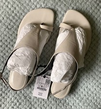 Zara Leather Kitten Heel