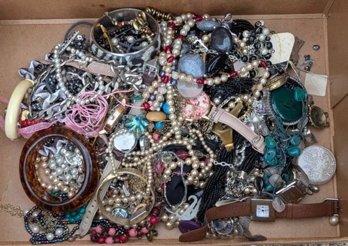 Vintage costume jewellery - costume,