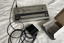 Roland TR-606 Drumatix Drum Machine with Roland Dp-2 Pedal Switch