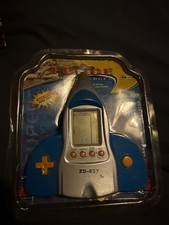 old lcd sport car shape game