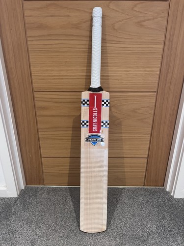 Short handle cricket bat - handle, bat,