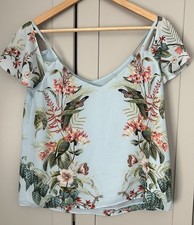 Oasis 12 M Fitzwilliam Museum