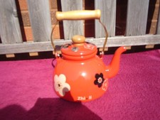 Vintage Red Enamel Zhioli