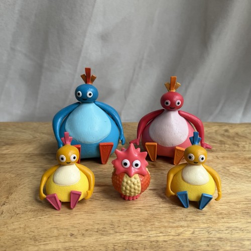 Twirlywoos posable figures - posable,