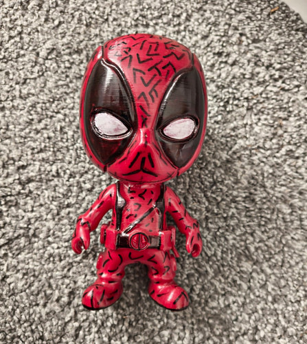 Deadpool plastic figurine - deadpool,