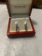 Diamond Earrings By Hot Diamonds In It’s Original Case Silver And Diamonds!