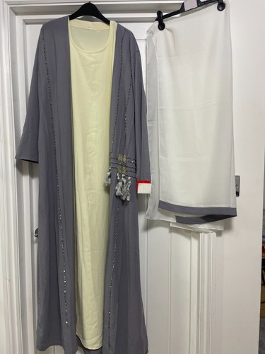 Grey embroidered abaya - , set